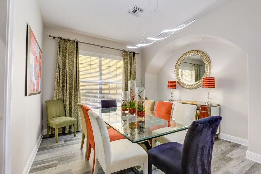 More Photos Of 7388 Gathering Ct, Reunion Specialty For Sale