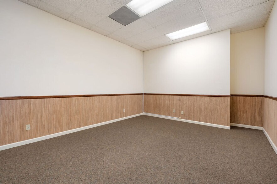 More Photos Of 935 Riverside Ave, Paso Robles Medical For Sale