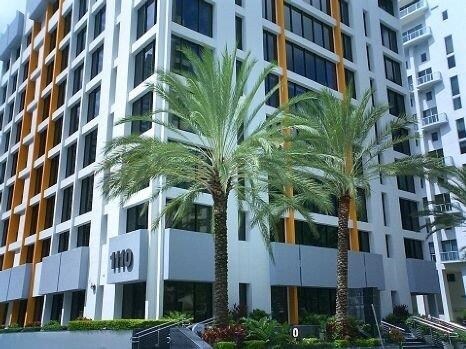 More Photos Of 1110 Brickell Ave, Miami Office For Sale