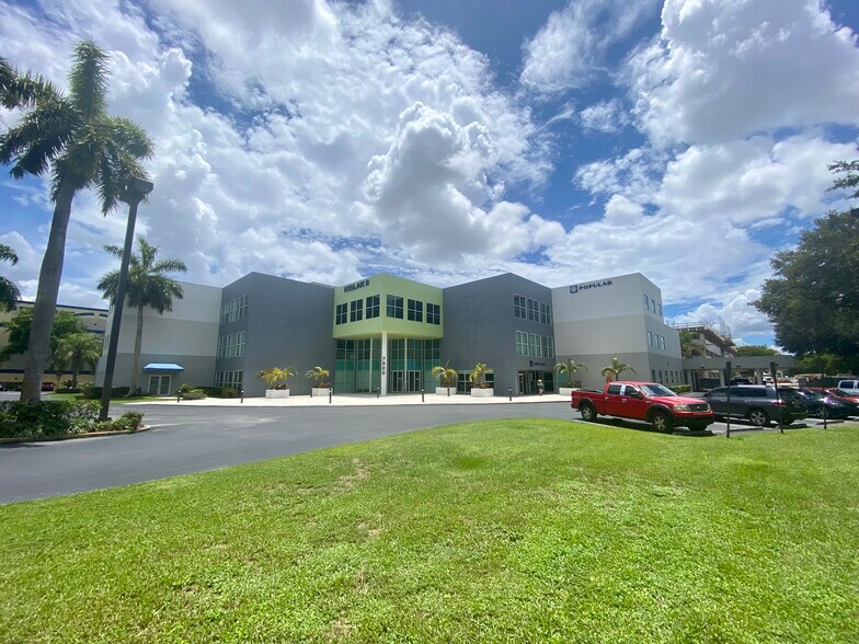 More Photos Of 7900 NW 154th St, Miami Lakes Office For Lease