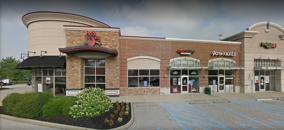 More Photos Of 11255 Reed Hartman Hwy, Blue Ash Unknown For Lease