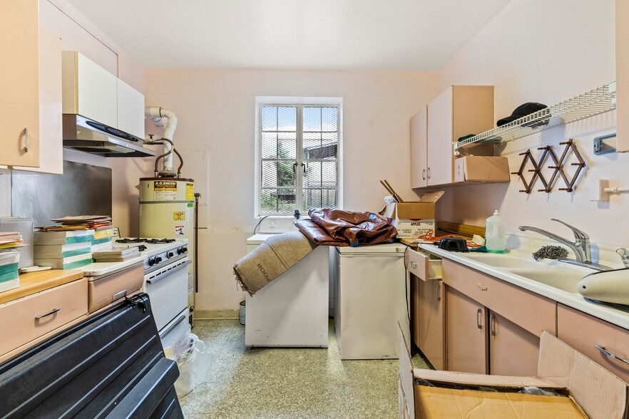More Photos Of 6555 Geary Blvd, San Francisco Religious Facility For Sale