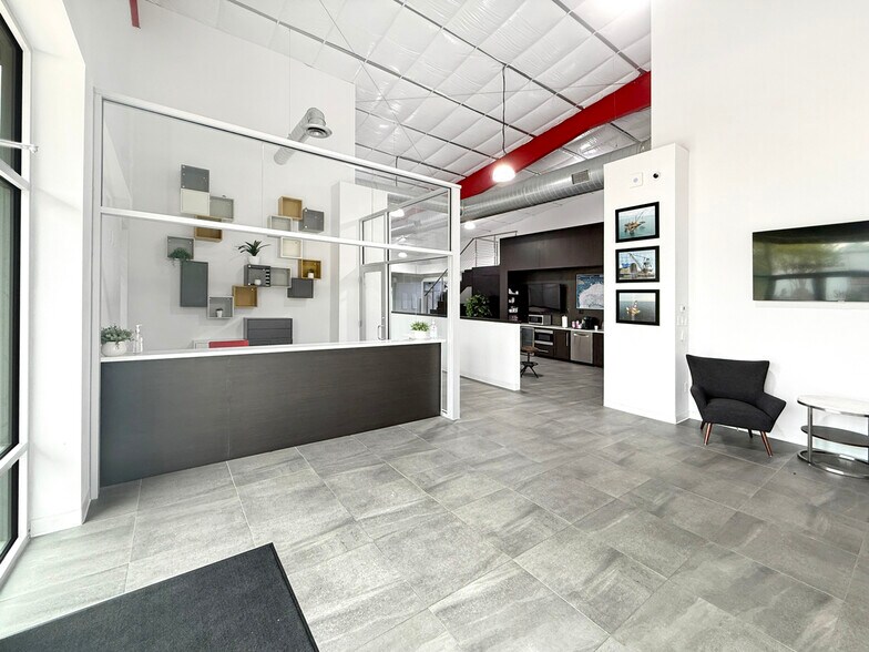 More Photos Of 32503 Tamina Rd, Magnolia Unknown For Lease