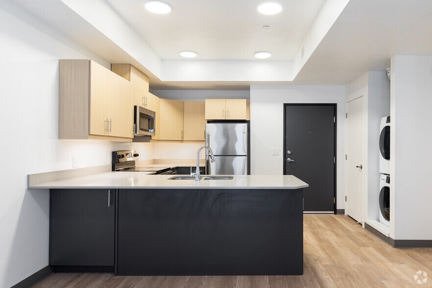 More Photos Of 1749 S State St, Salt Lake City Apartments For Lease