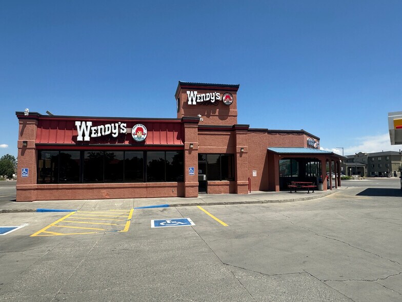 Primary Photo Of 403 Jurassic Ave, Fruita Fast Food For Sale