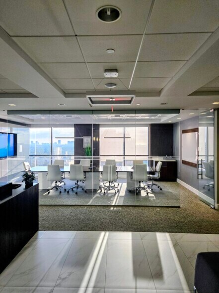 More Photos Of 110 SE 6th St, Fort Lauderdale Coworking Space