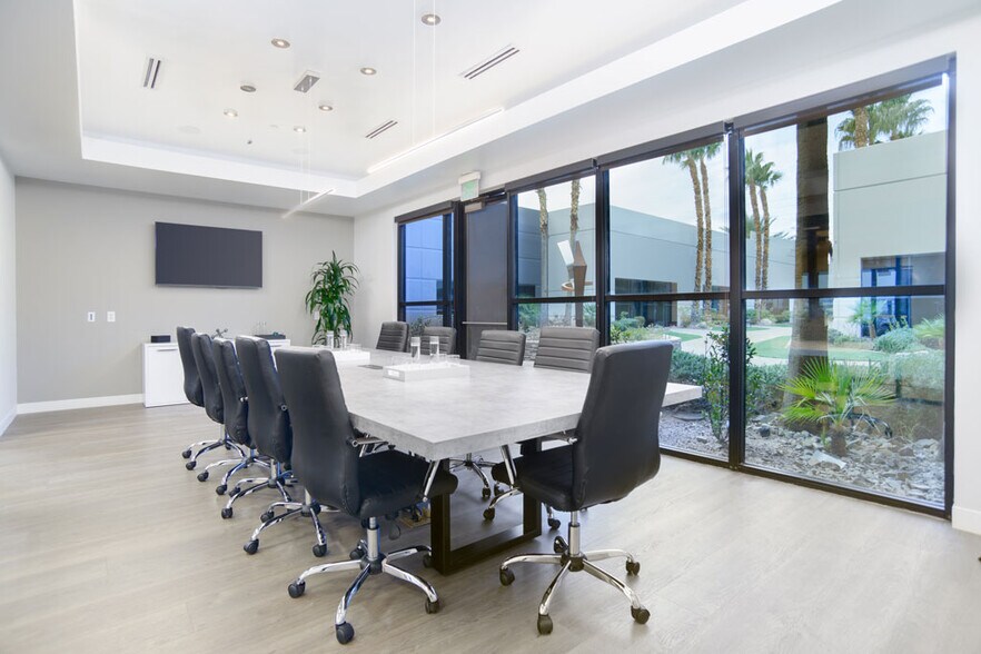 More Photos Of 5940 S rainbow Blvd, Las Vegas Coworking Space