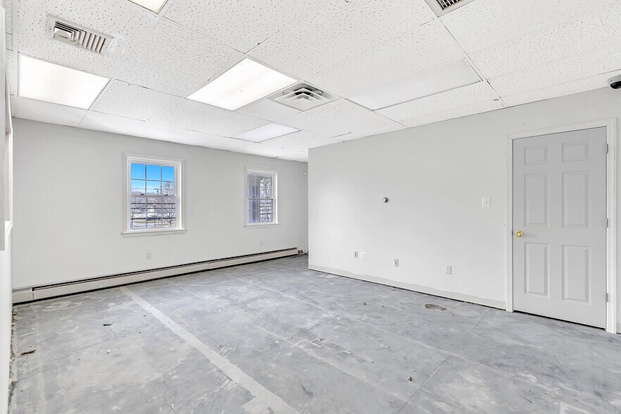 More Photos Of 540 Lacey Rd, Forked River Medical For Lease