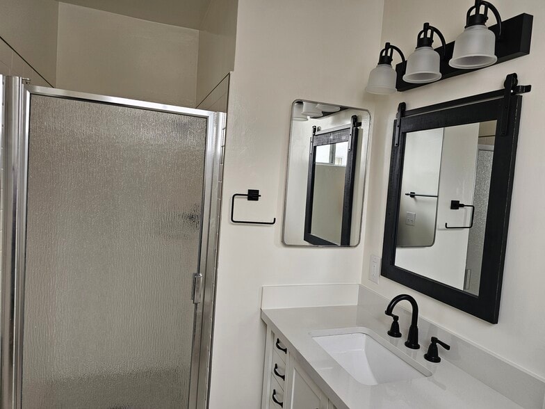 More Photos Of 1830 Greenfield Ave, Los Angeles Apartments For Sale