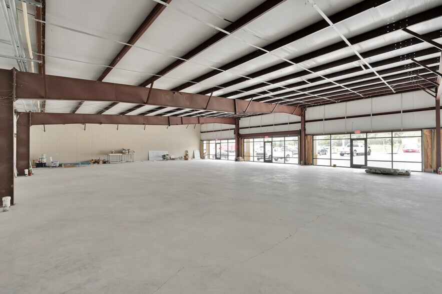 More Photos Of 22453 W. Farm to Market 1097, Montgomery Storefront Retail Office For Lease