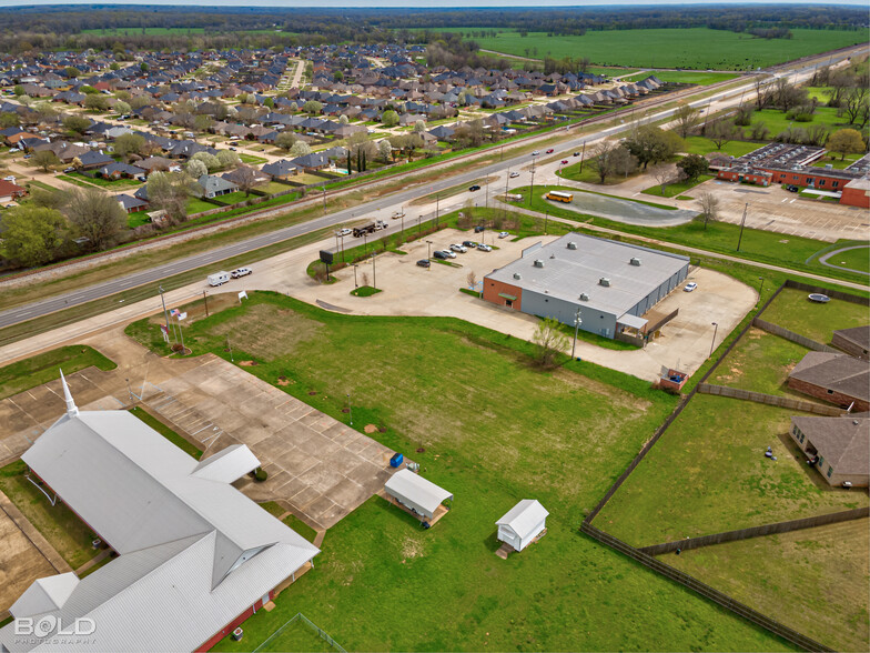 More Photos Of Barksdale Blvd 1 Acre, Bossier City Land For Sale