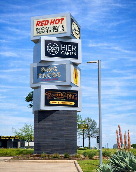 More Photos Of 744 US Highway 75, Richardson Restaurant For Sale