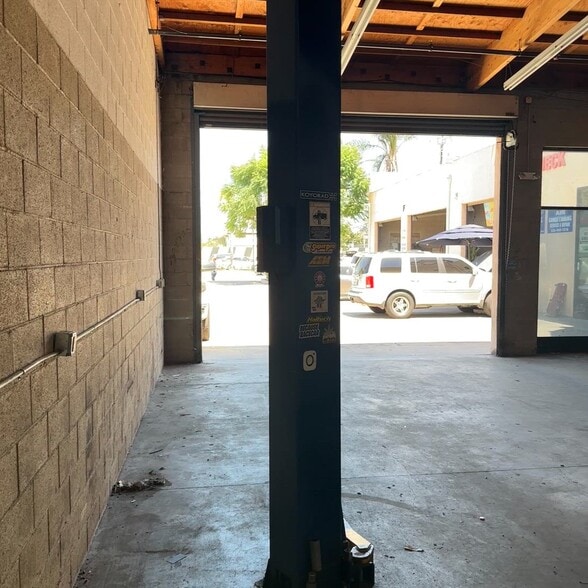 Primary Photo Of 11318-11328 Garvey Ave, El Monte Auto Repair For Lease