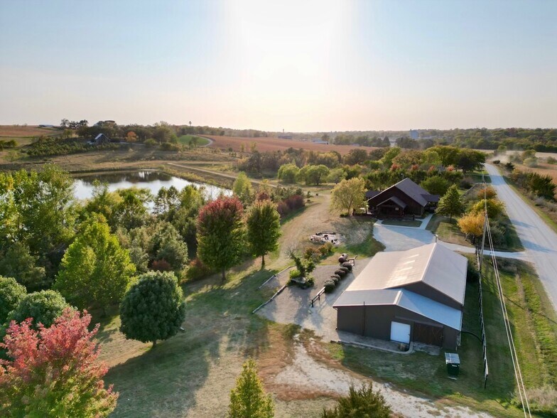 More Photos Of 41 Roosevelt Dr, Anita Specialty For Sale