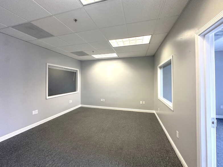 More Photos Of 345-349 7th St, Oakland Office For Lease