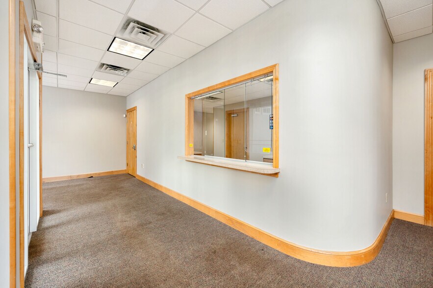 More Photos Of 3135 Wilmington Rd, New Castle Medical For Sale