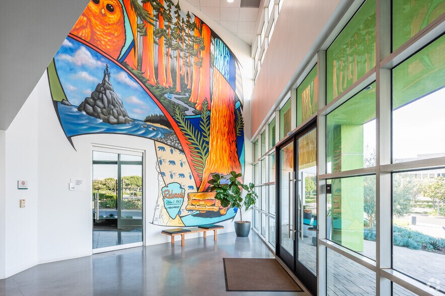 More Photos Of 9 Corporate Park, Irvine Office For Lease