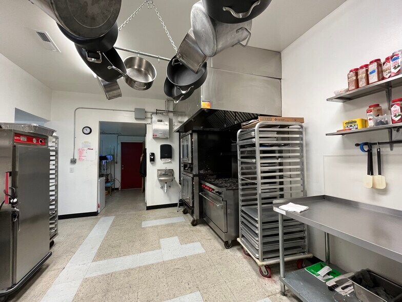 More Photos Of 120 W Temperance St, Ellettsville Restaurant For Lease