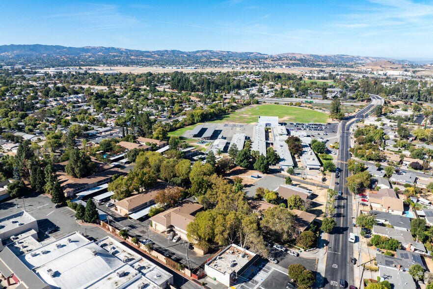 More Photos Of 2451 Olivera Rd, Concord Apartments For Sale