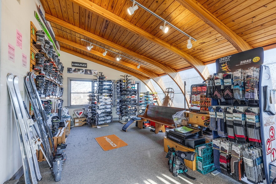 More Photos Of 830 Flory Mill Rd, Lancaster Light Manufacturing For Sale