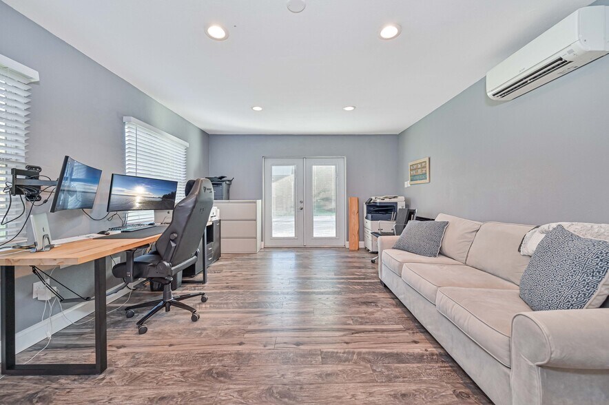 More Photos Of 4240 Ellis Rd, Fort Myers Apartments For Sale