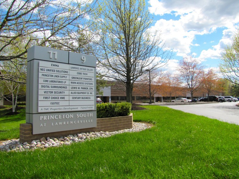 More Photos Of 9 Princess Rd, Lawrenceville Research And Development For Lease