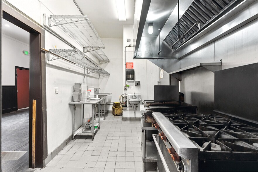 More Photos Of 1900-1904 Folsom St, San Francisco Apartments For Sale