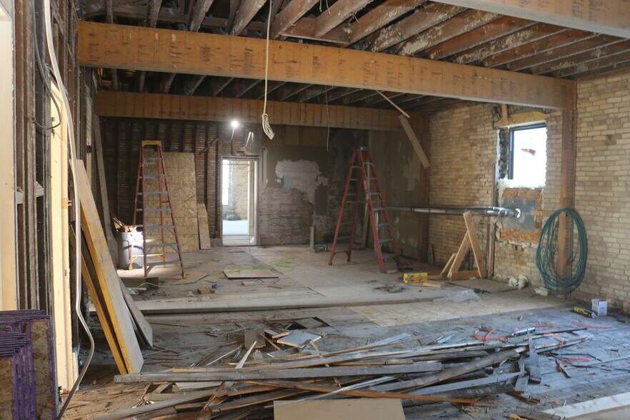 More Photos Of 610 Front St, Casselton Office For Lease