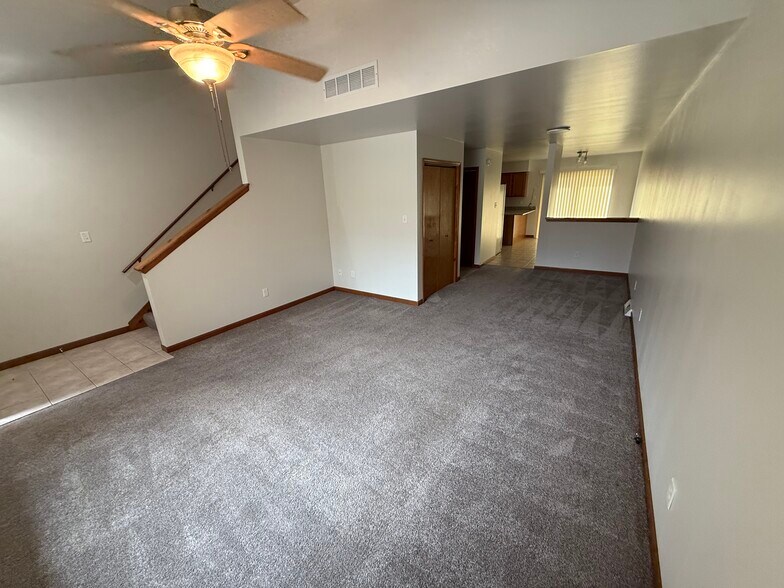 More Photos Of 1230 Lake Charles Ave, Porter Apartments For Sale