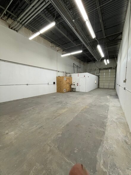 More Photos Of 7223 W 118th Pl, Broomfield Light Distribution For Lease