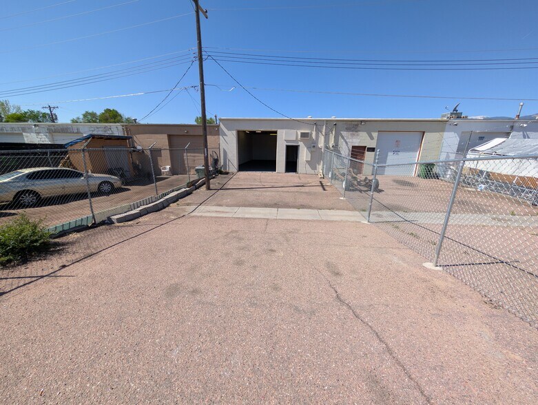 More Photos Of 2537 Weston Rd, Colorado Springs Service For Lease
