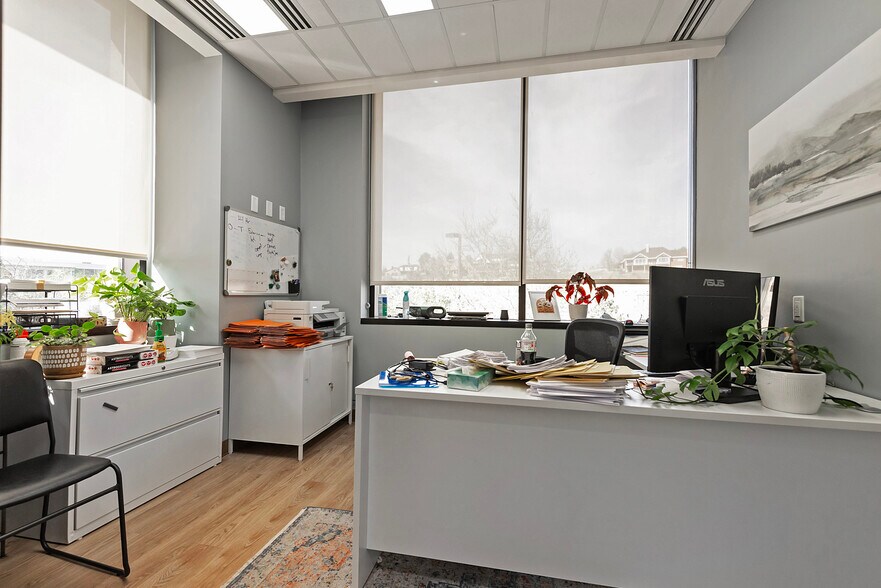 More Photos Of 320 W River Park Dr, Provo Medical For Sale