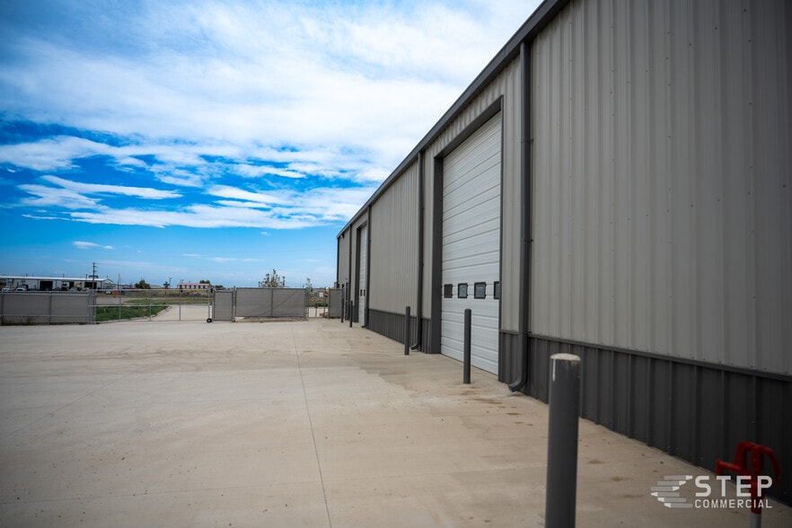 More Photos Of 1422 Cimarron Ct, Greeley Warehouse For Lease