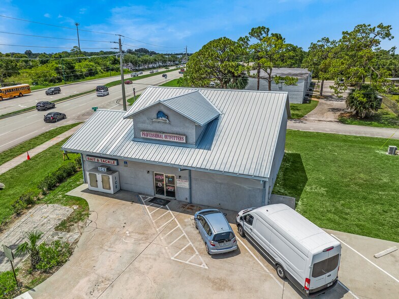 Primary Photo Of 1204 S US 1, Vero Beach Freestanding For Sale