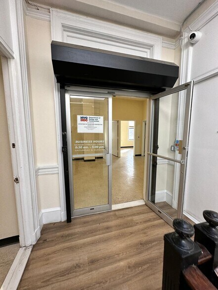 More Photos Of 370 E 149th St, Bronx Office For Lease