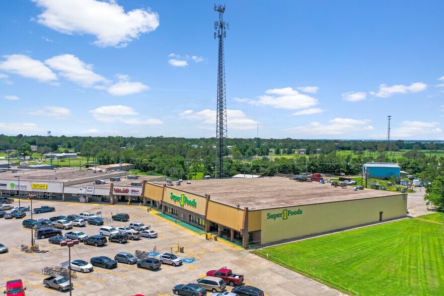 More Photos Of 1403-1415 The Blvd, Rayne General Retail For Sale