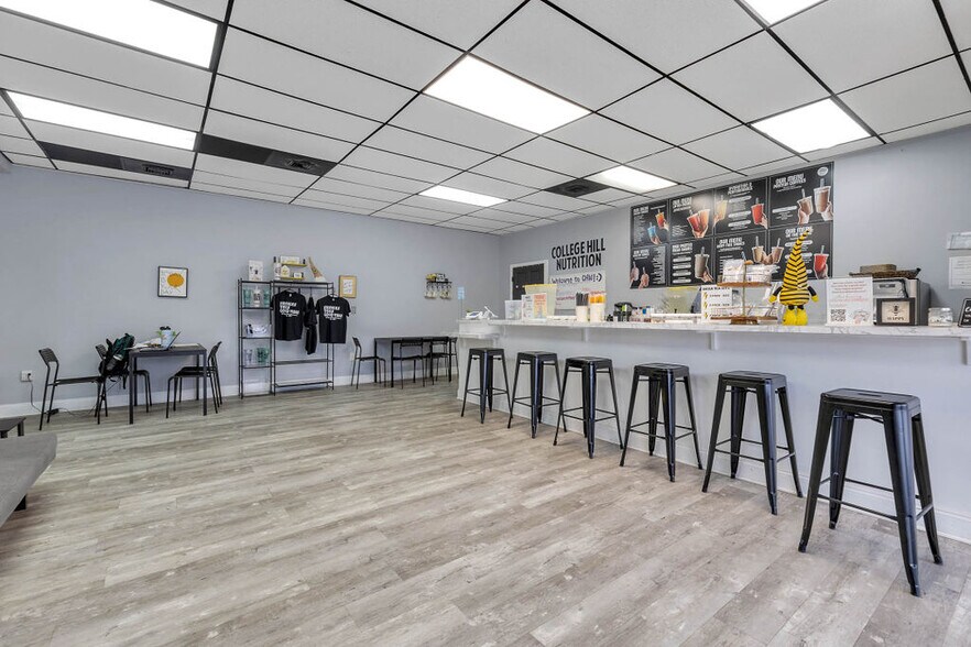 More Photos Of 3420 4th Ave, Beaver Falls Storefront Retail Office For Sale