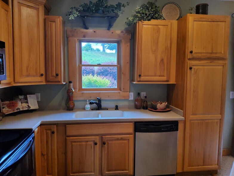 More Photos Of 1795 NC 108 Hwy E, Columbus Office For Sale