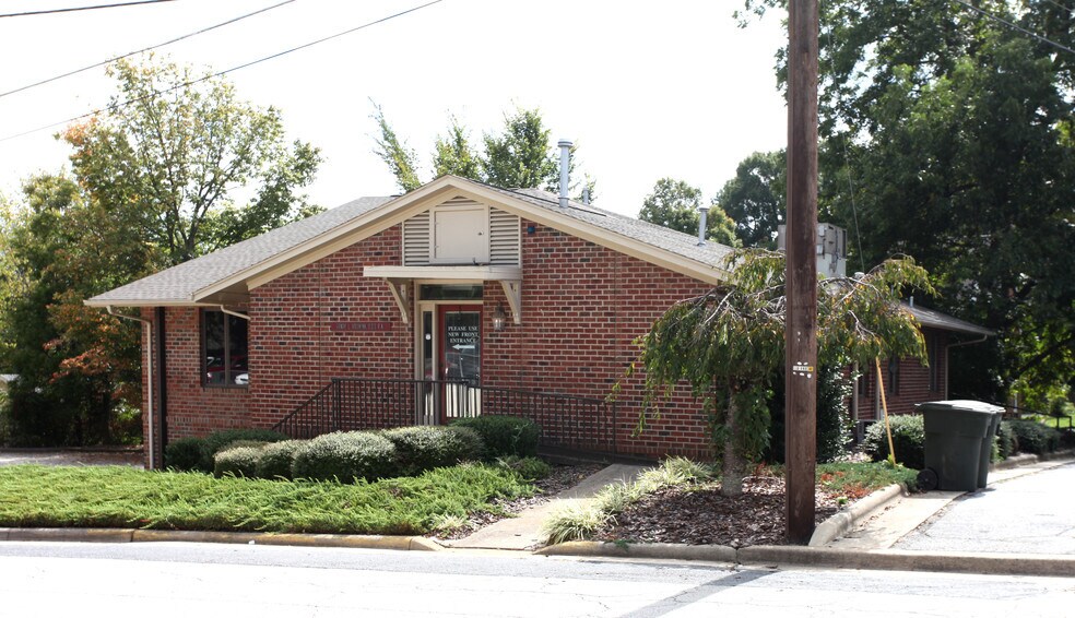 More Photos Of 150 Scarboro St, Asheboro Medical For Sale