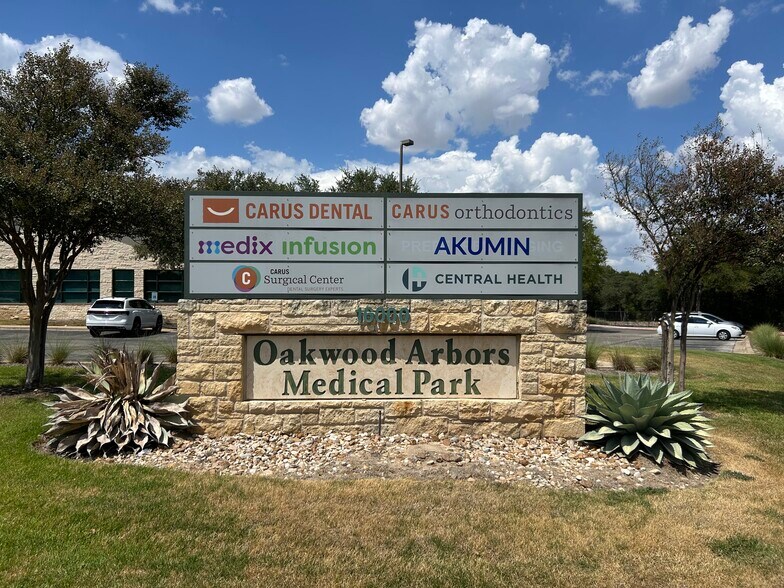 More Photos Of 16000 Park Valley Dr, Round Rock Medical For Lease