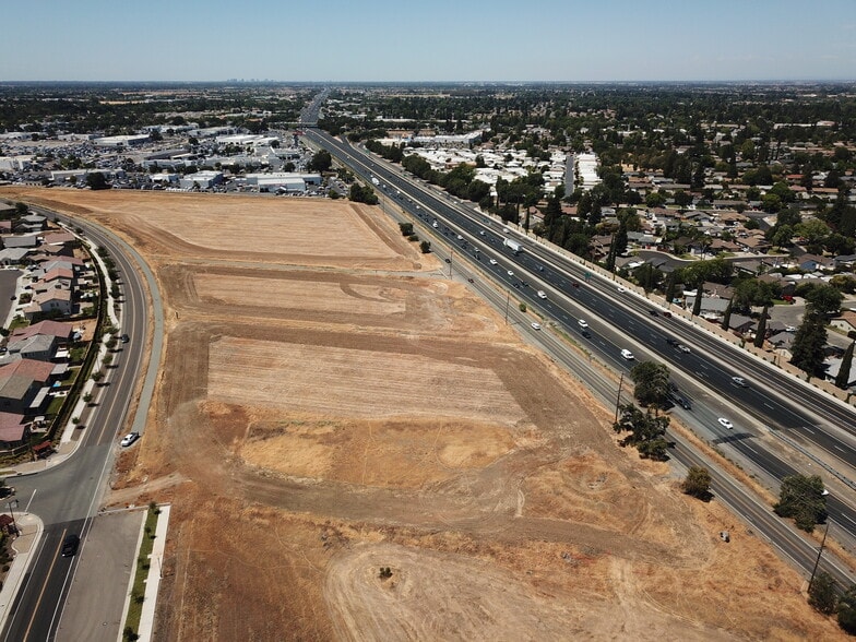 Primary Photo Of Lotz Pkwy, Elk Grove Land For Sale