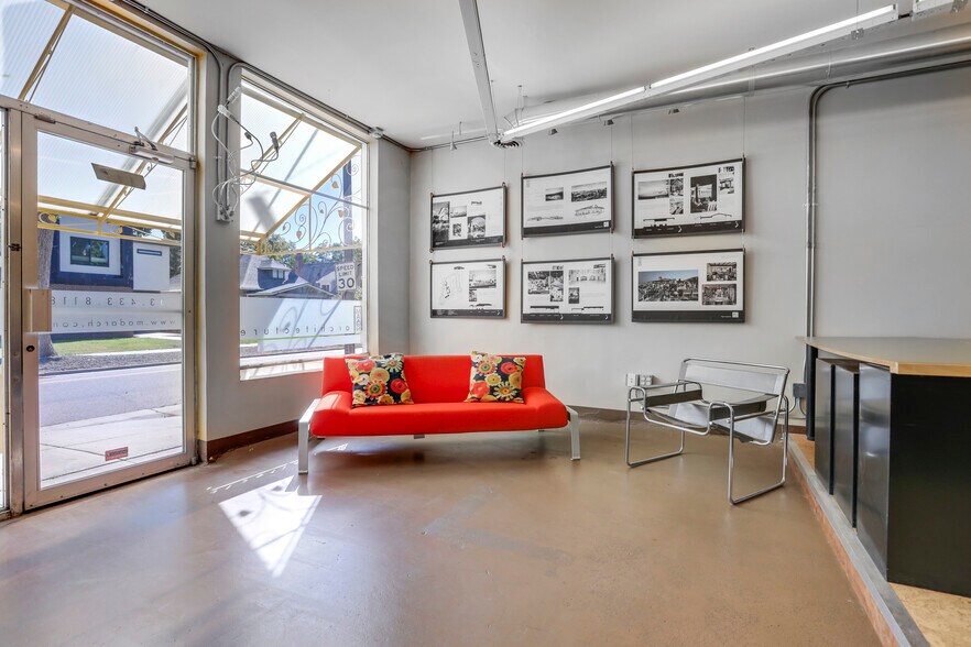More Photos Of 4023 Zuni St, Denver Storefront For Sale