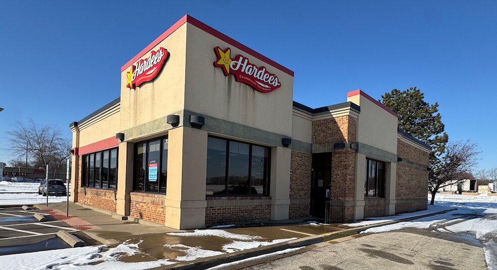 More Photos Of 3217 E Clear Lake Ave, Springfield Fast Food For Sale