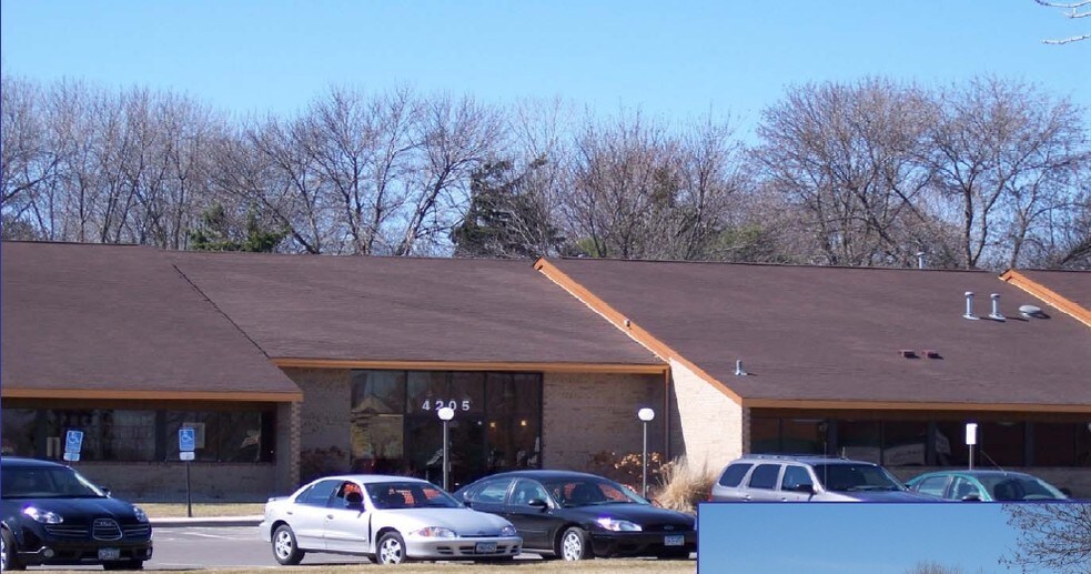 More Photos Of 4205 Lancaster Ln N, Plymouth Office For Lease
