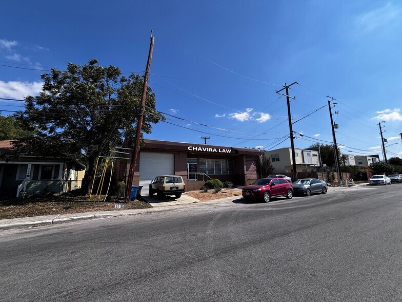 More Photos Of 718 N Cherry St, San Antonio Research And Development For Lease