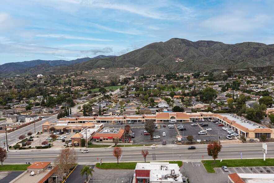 More Photos Of 3644-3694 E Highland Ave, Highland General Retail For Sale