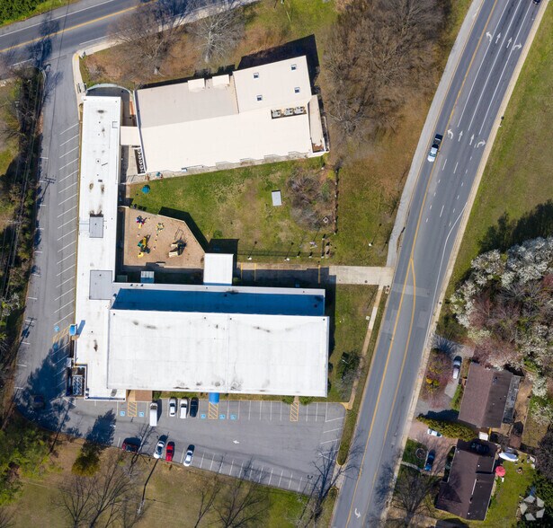 More Photos Of 1125 Spa Rd, Annapolis Schools For Lease