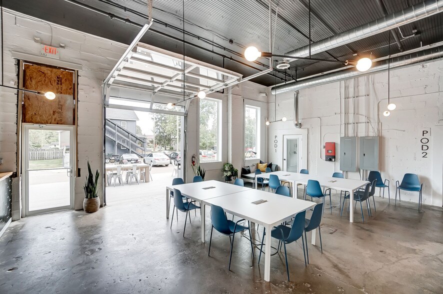 More Photos Of 408 4th Ave, Mason Office For Lease