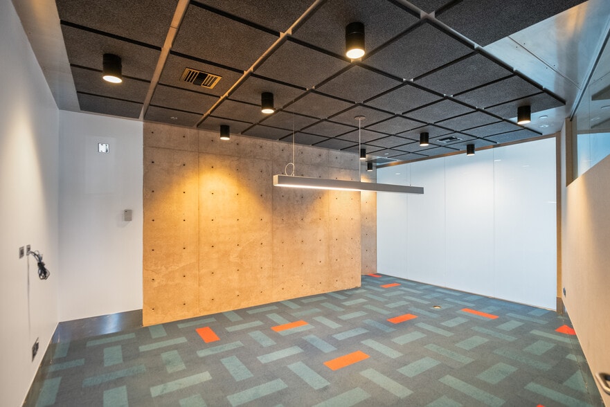 More Photos Of , Palo Alto Office For Sale