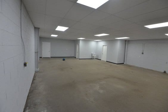 More Photos Of 4652B Jonesboro Rd, Forest Park Specialty For Lease